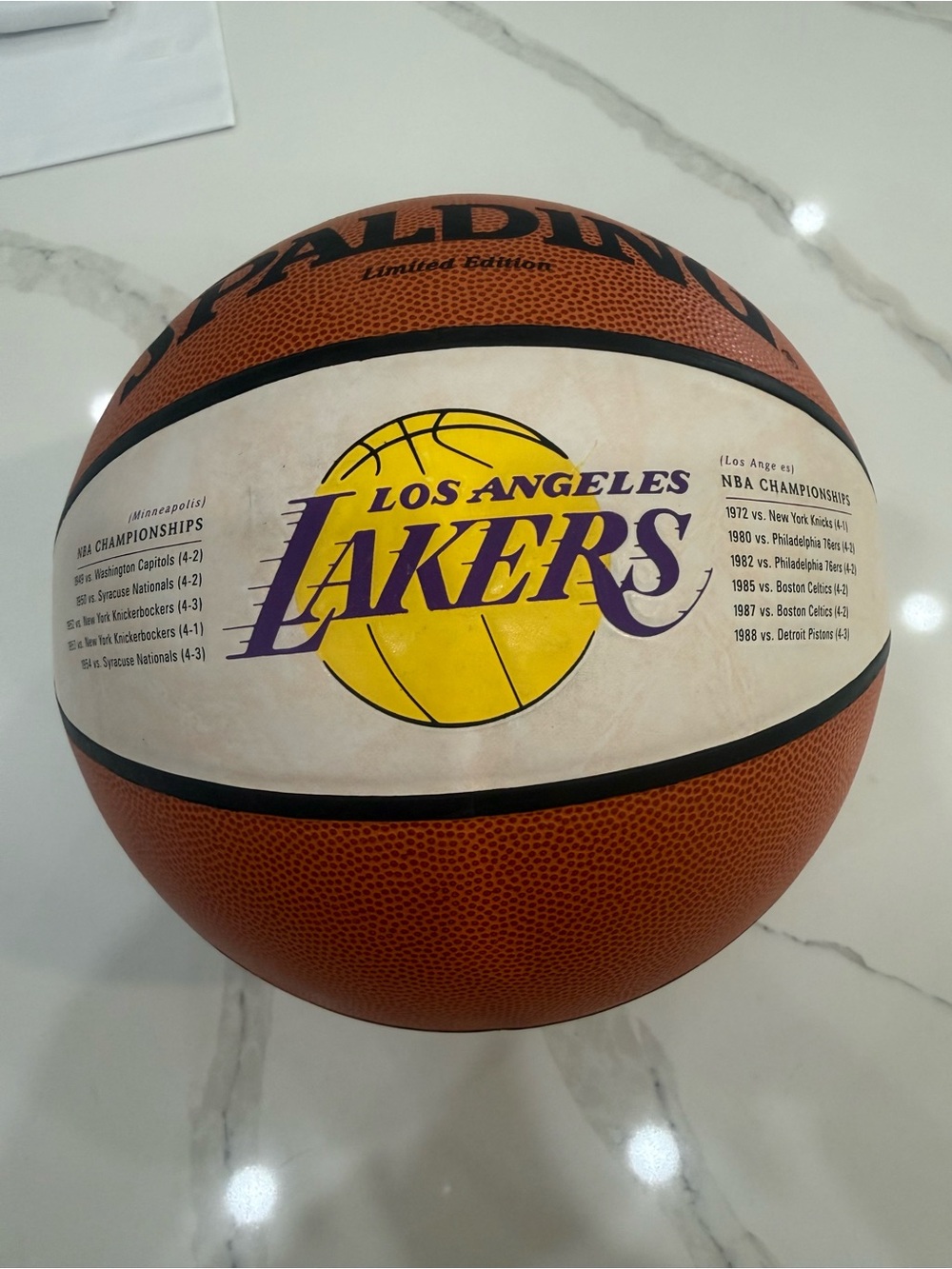 Spalding Los Angeles Lakers Limited Edition/ Minneapolis.
